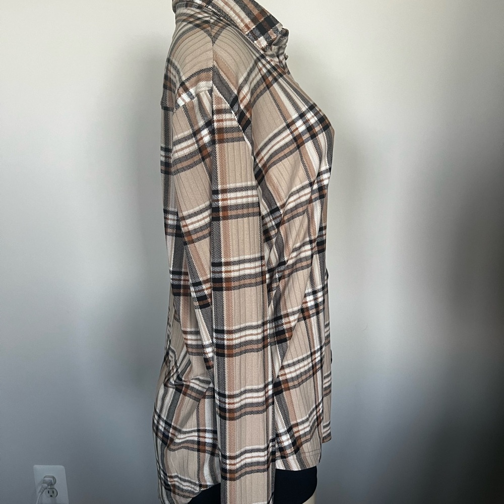 Plaid Button-Up Shirt - Picture 2 of 4